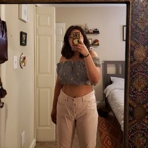 High waisted boyfriend jeans